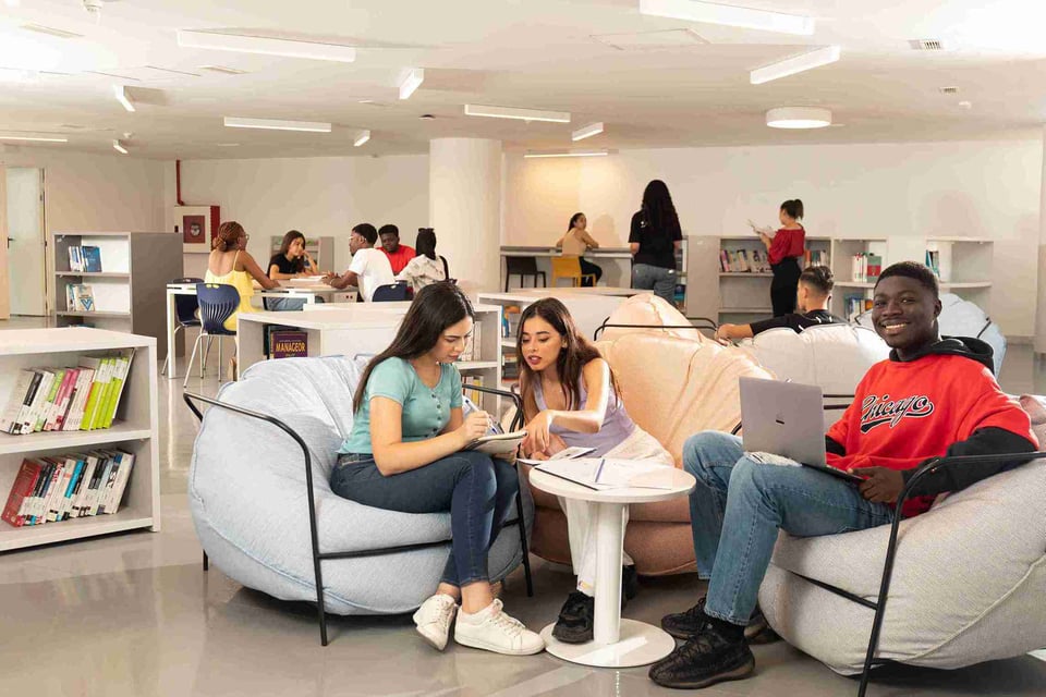 Comment intégrer le PROGRAMME GRANDE ECOLE (PGE) au Maroc  1