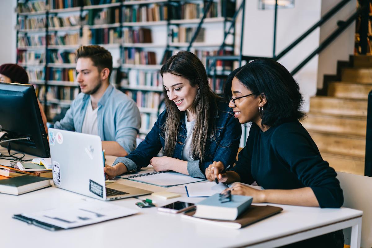 Passerelle  intégrer une école de commerce après un Bac+2 ou Bac +3